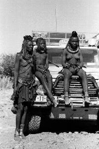 Himbas with Pim's Land-Rover 